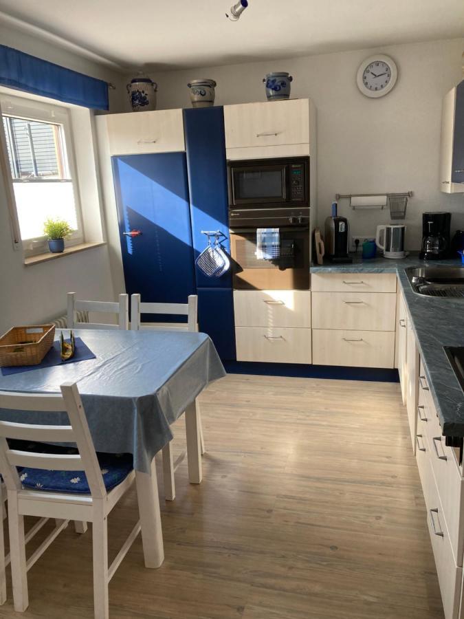 Ferienwohnung Schwarz Sersheim Esterno foto